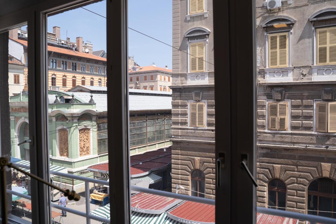 Market Inn - Zagrebacka Rijeka Extérieur photo